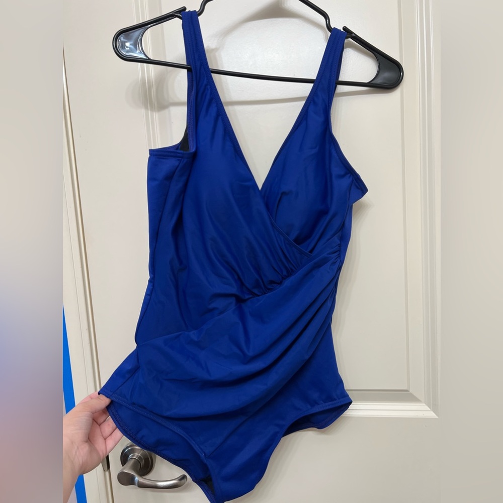 Miraclesuit Tummy control one piece